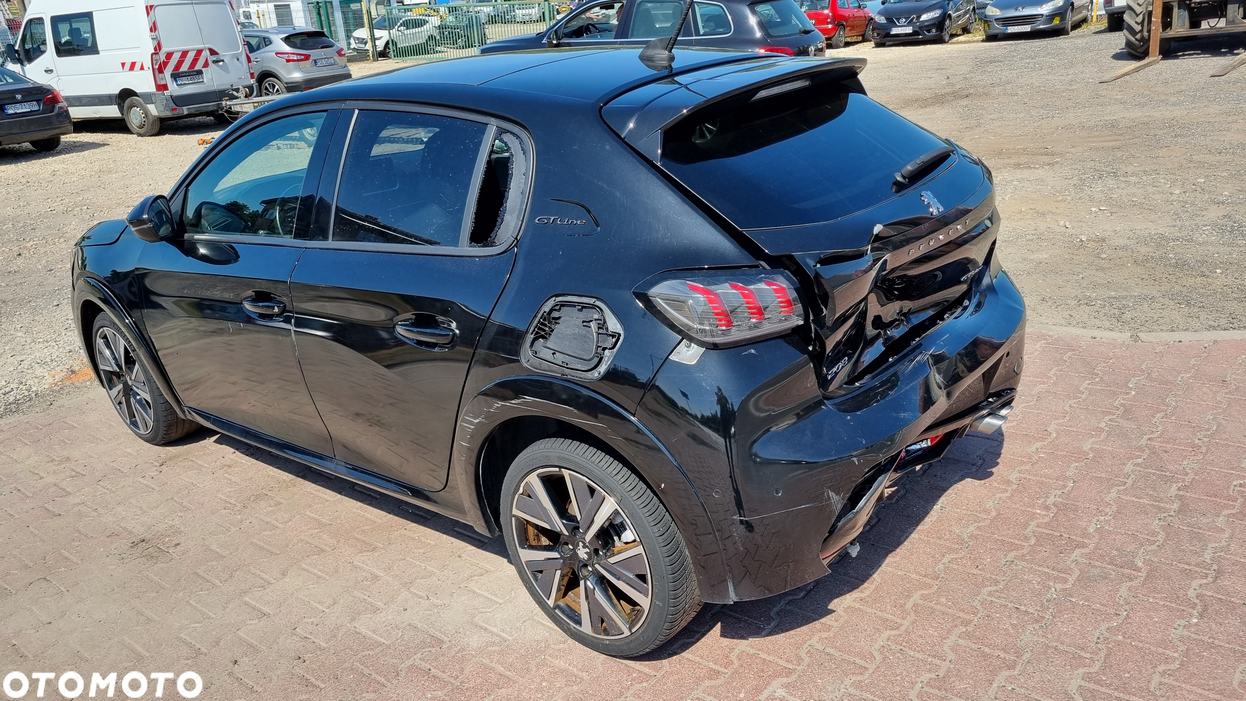 Peugeot 208 1.2 PureTech GT Line S&S EAT8 - 13