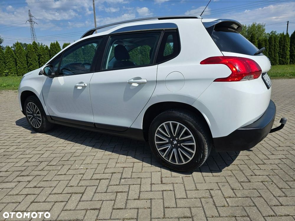 Peugeot 2008 - 13