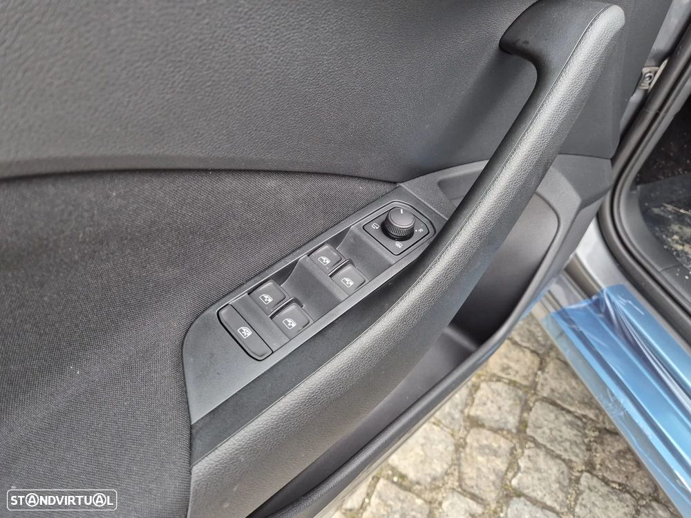 Skoda Kamiq 1.0 TSI Selection DSG - 13