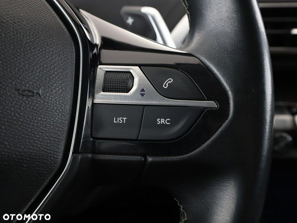 Peugeot 3008 BlueHDi 130 Stop & Start EAT8 Active Business-Paket - 32