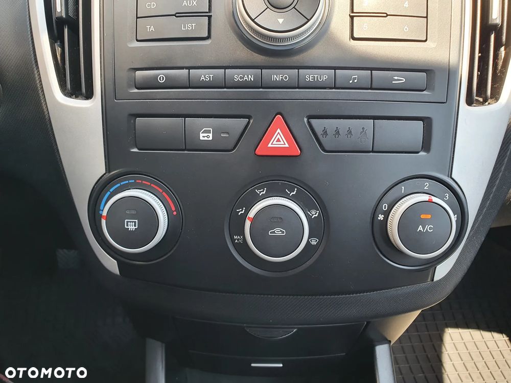 Kia Ceed 1.6 M - 20