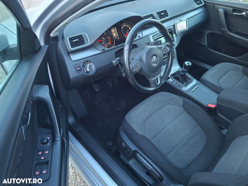 Volkswagen Passat CC 2.0 Blue TDI - 8