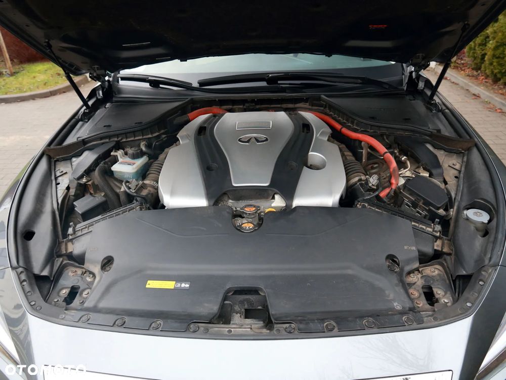 Infiniti Q50 Q50S Hybrid AWD Sport Tech - 11