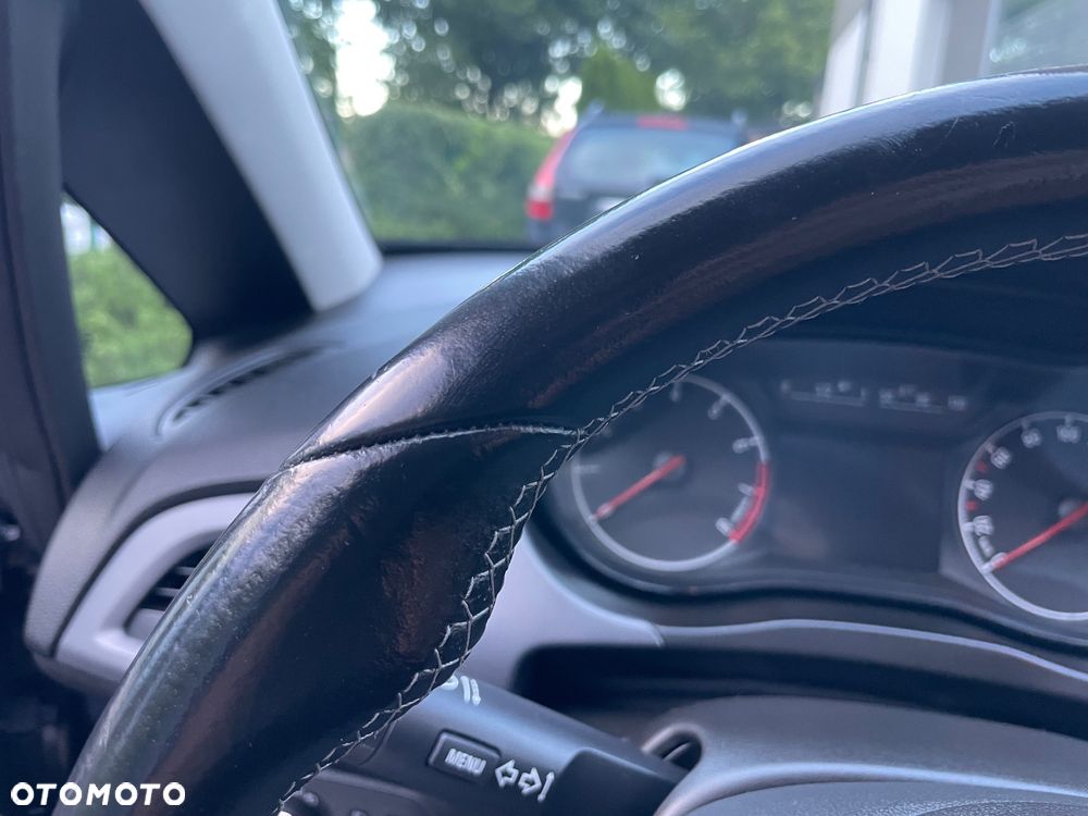 Opel Corsa 1.4 Cosmo - 7