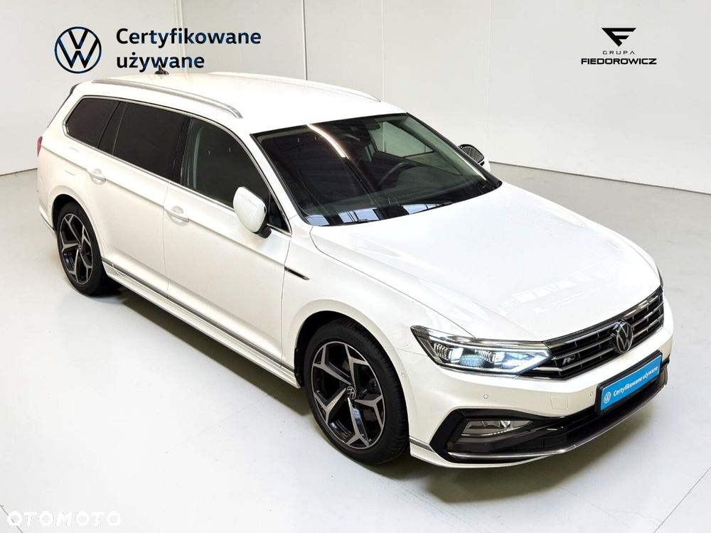 Volkswagen Passat - 18