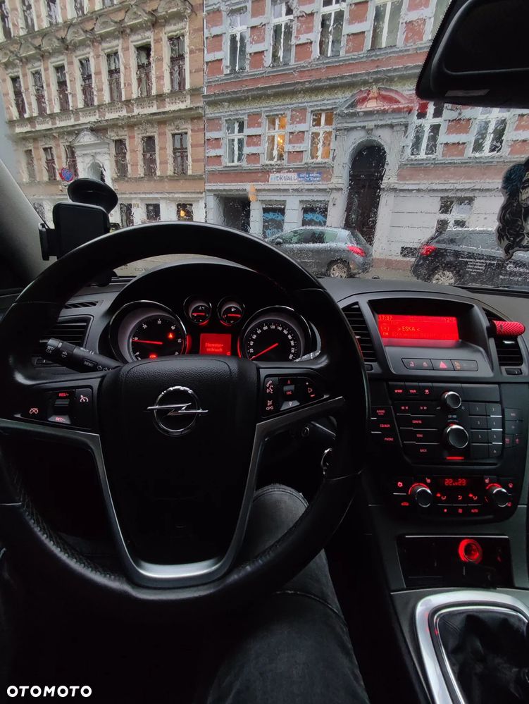 Opel Insignia - 19