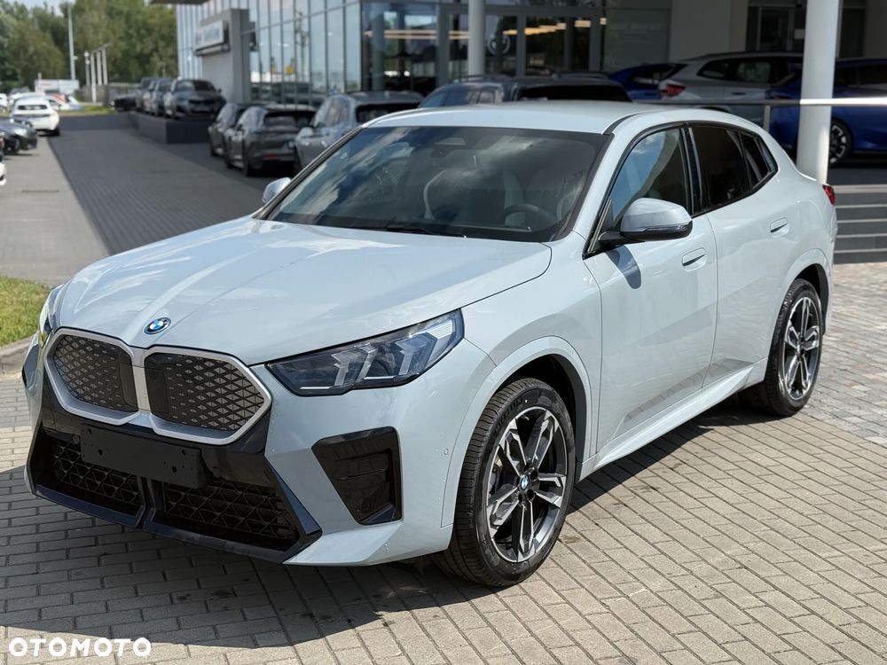 BMW iX2 eDrive20 66.5kWh - 3