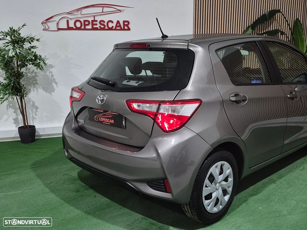 Toyota Yaris 1.0 VVT-i Comfort +PS+PT Techno - 6