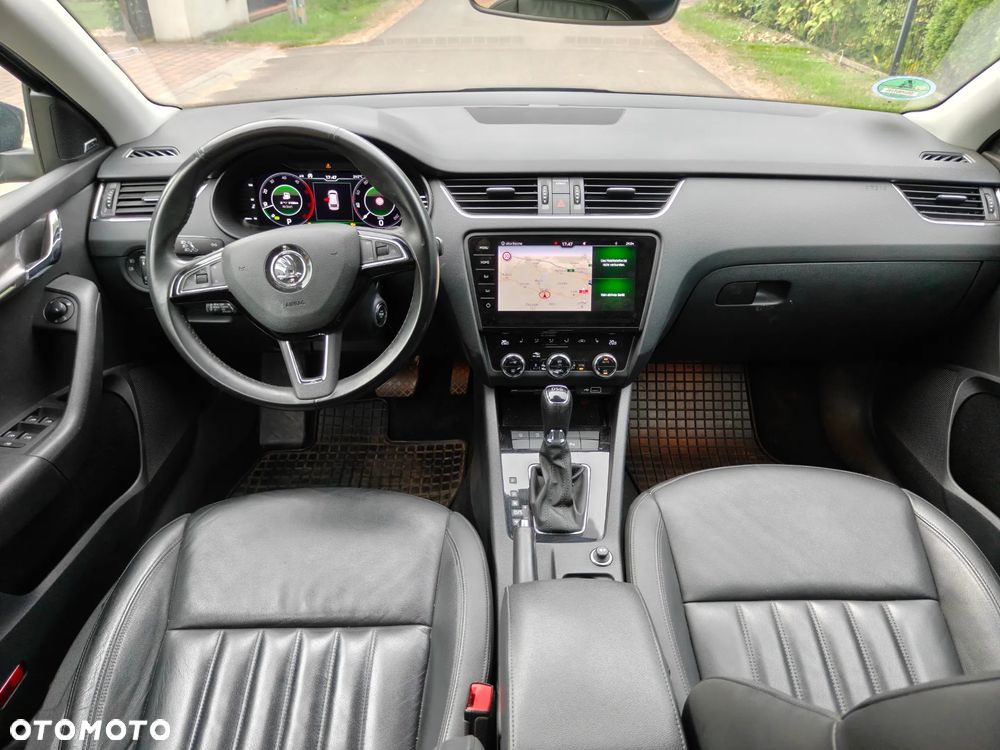 Skoda Octavia 2.0 TDI DSG Premium Edition - 17