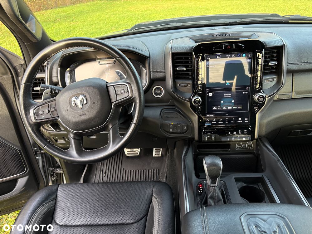 Dodge RAM - 6
