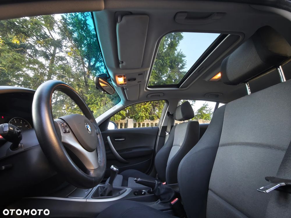 BMW Seria 1 118i - 22