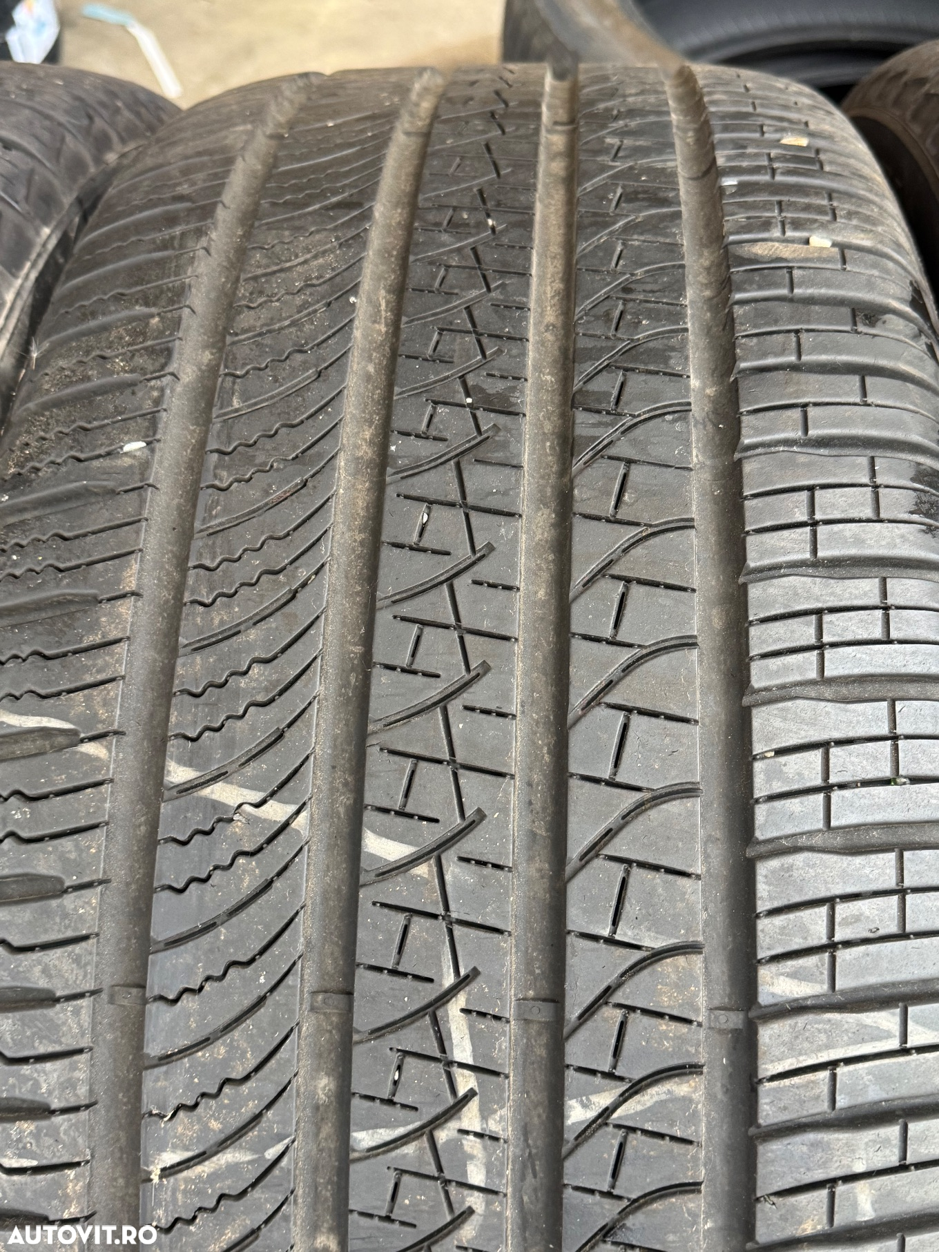 Vând 4 anvelope 275/45/21 Pirelli allseazon ca noi - 5