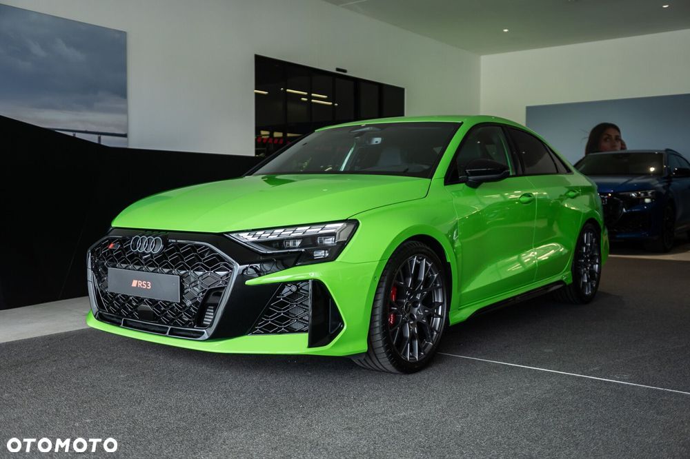 Audi RS3 Limousine - 2