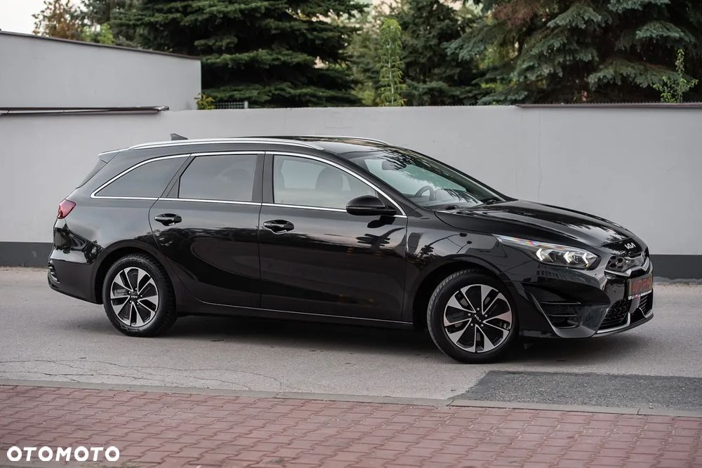 Kia Ceed 1.6 GDI DCT OPF Platinum Edition - 4