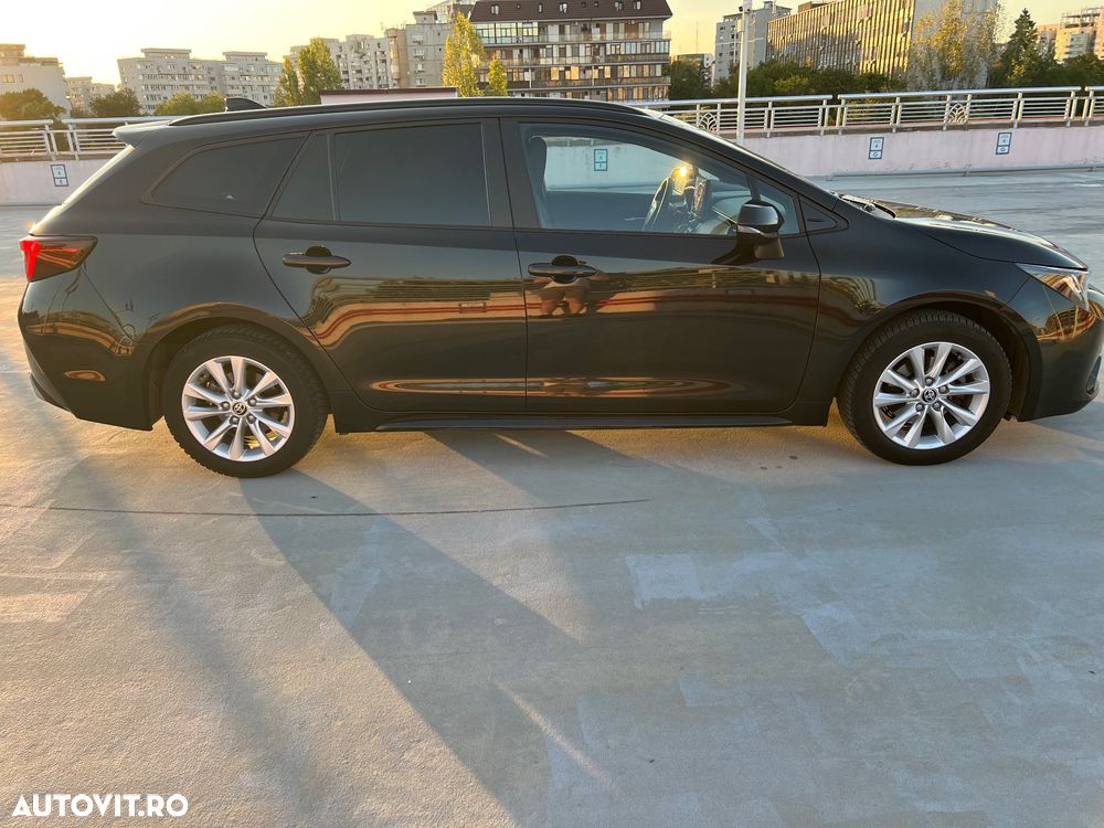 Toyota Corolla 2023 photo 3