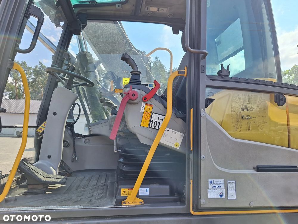 Volvo EW160C - 18