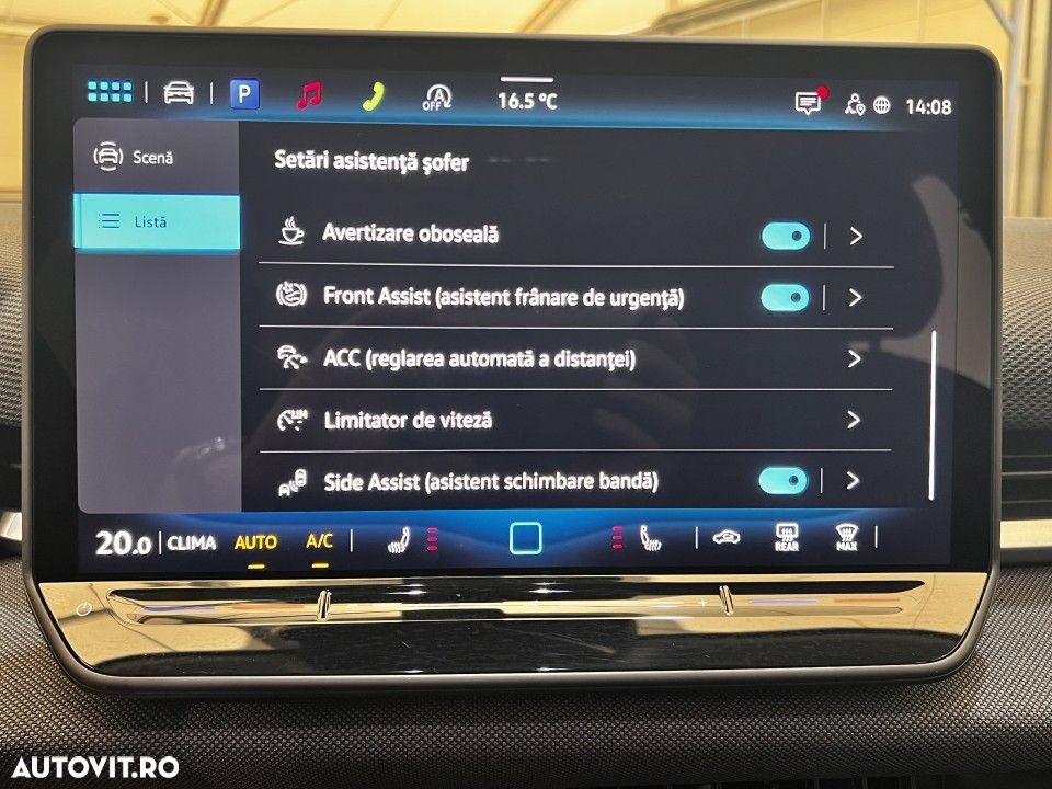 Volkswagen T-Roc - 19