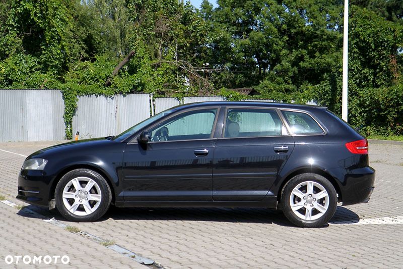 Audi A3 Sportback - 6