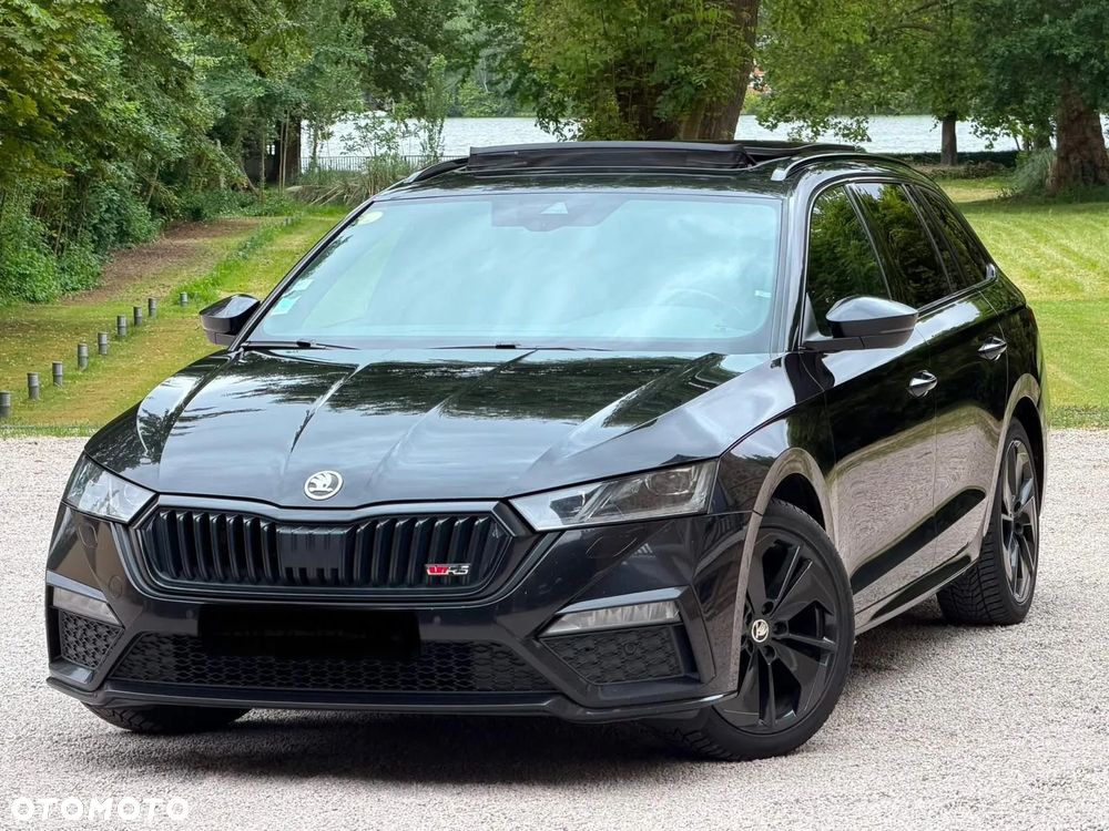 Skoda Octavia 2.0 TDI RS DSG - 1