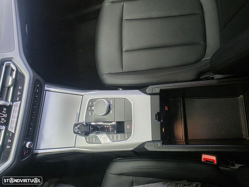 BMW 320 d ED Advantage Auto - 59