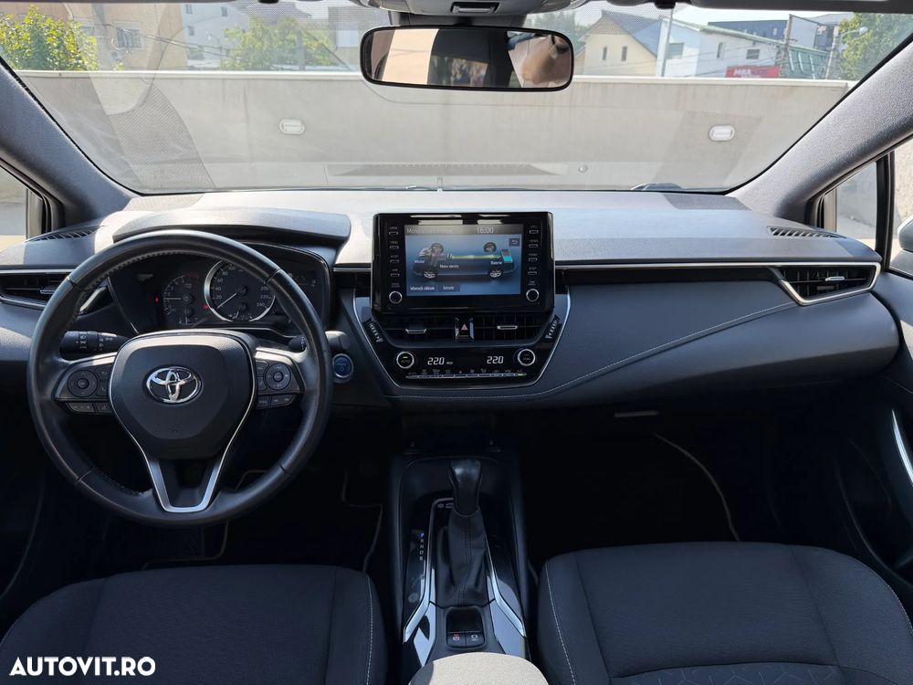 TOYOTA Corolla 2021 — imagine 13