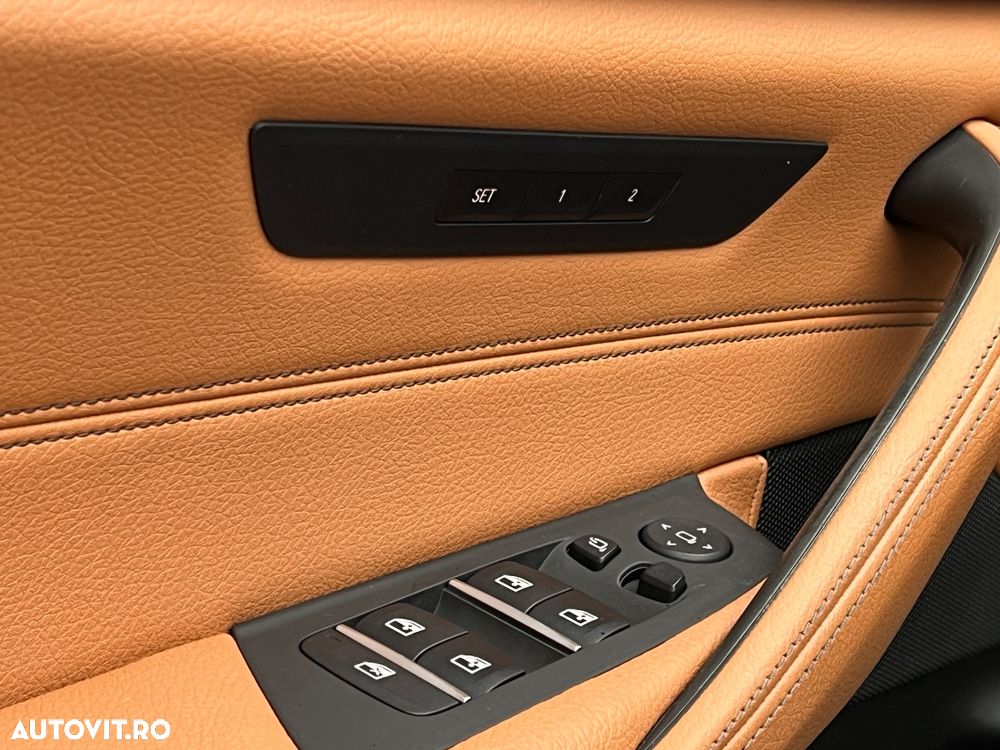 BMW Seria 5 530e Aut. Luxury Line - 19