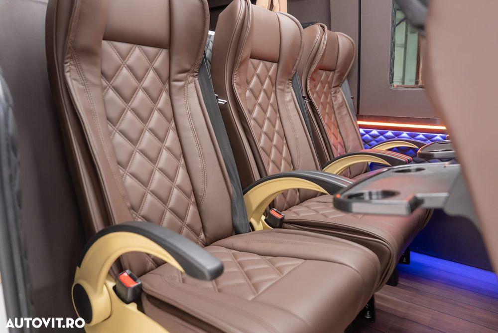 Mercedes-Benz Sprinter - 5