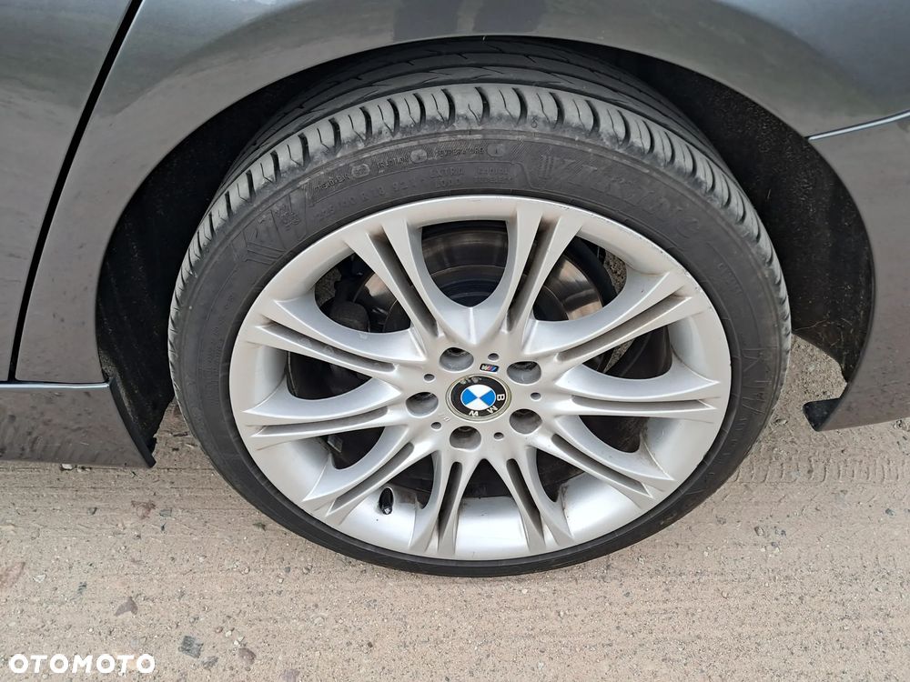 BMW Seria 3 320d Sport Line - 27