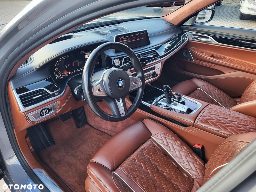 BMW Seria 7 - 7