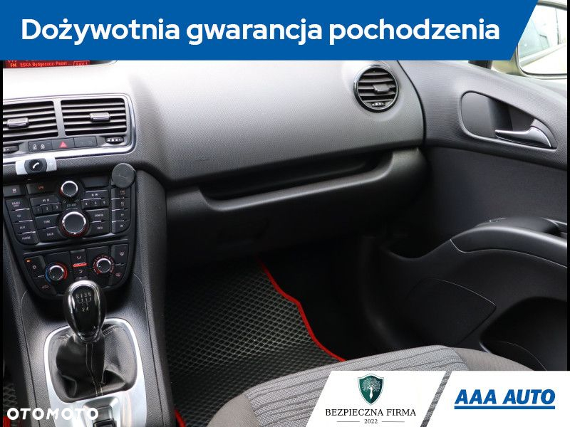 Opel Meriva - 9