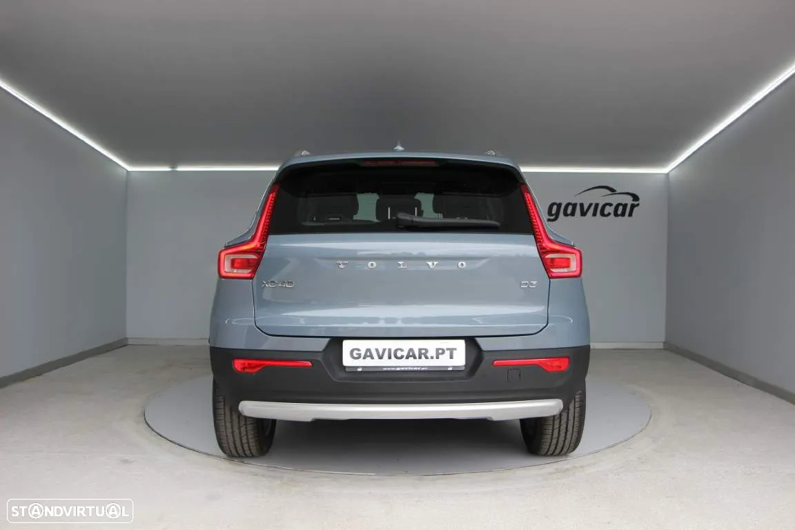 Volvo XC 40 2.0 D3 Momentum Plus - 14