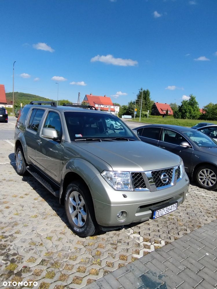 Nissan Pathfinder 2.5 DCi Platinum - 2