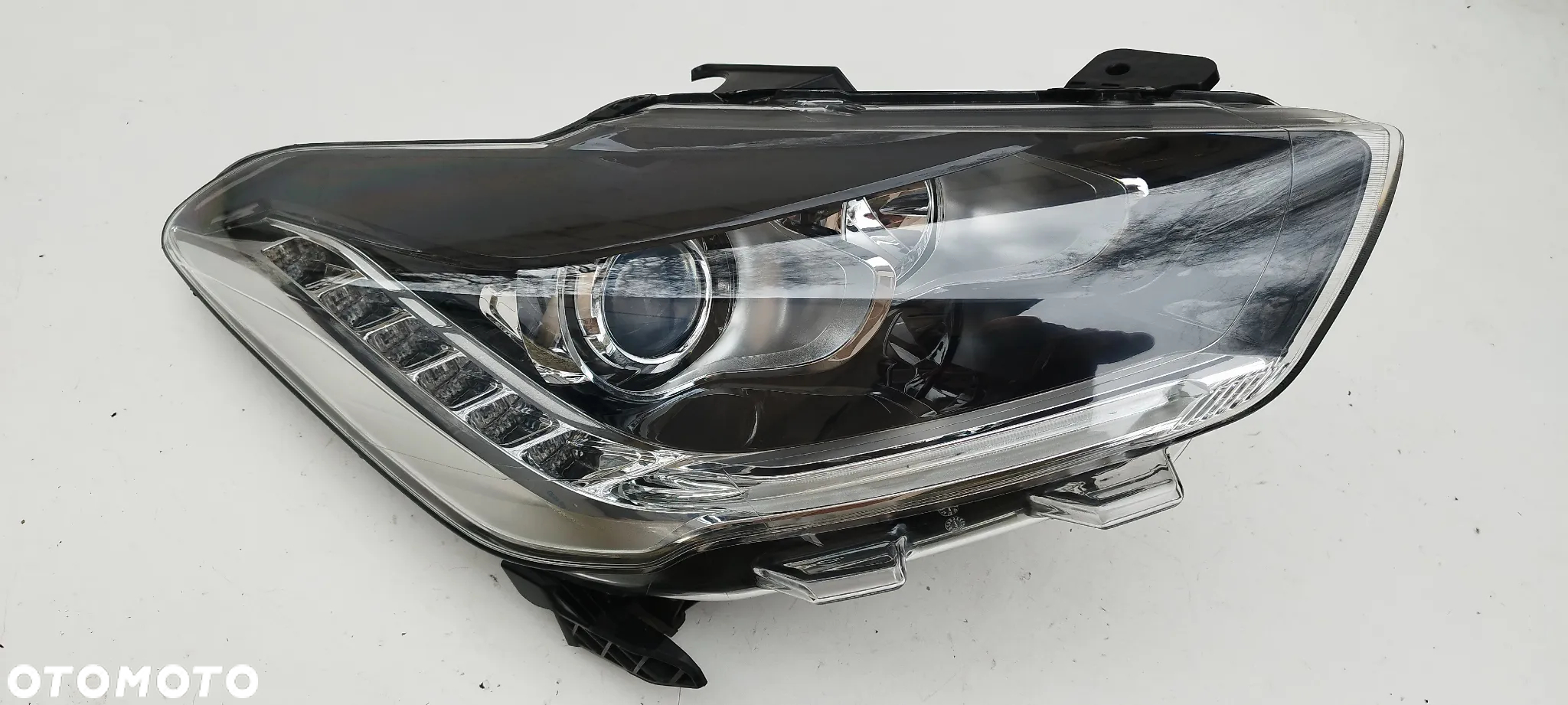 Citroen DS5 Zwykła H7 Led Prawa Czarna Kompletna Oryginał 9802086980 - 00 - 2