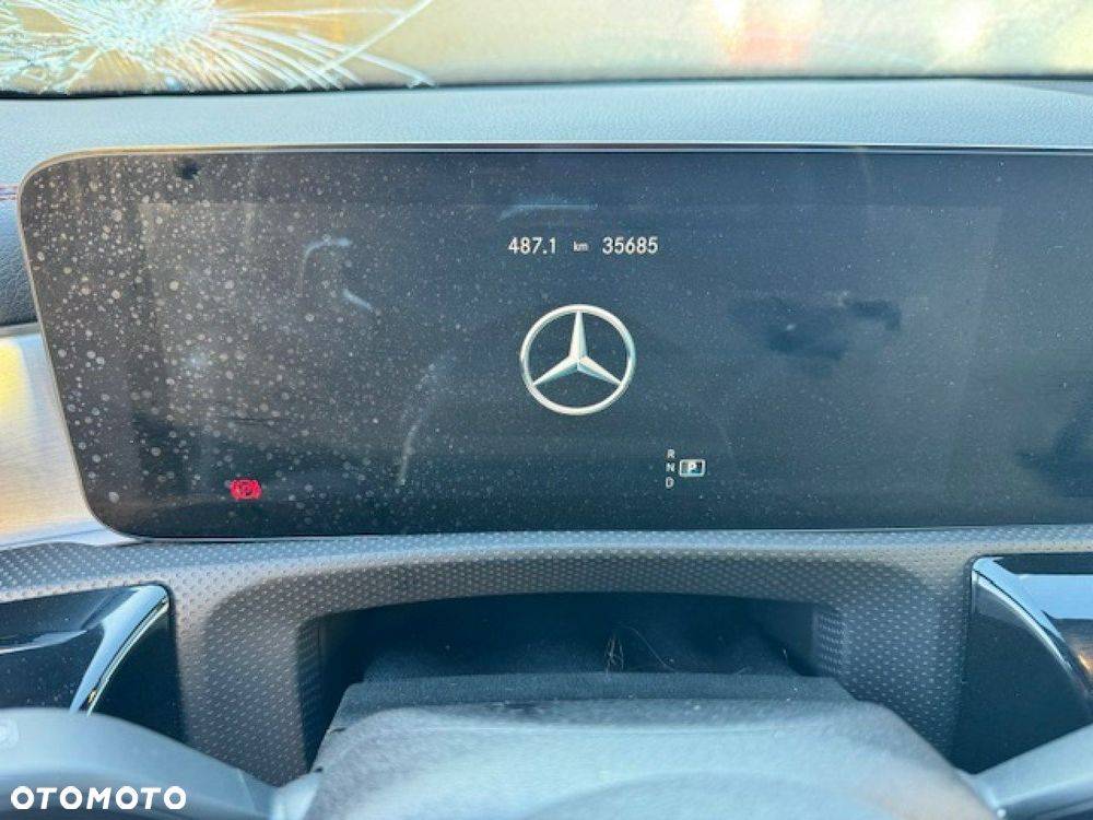Mercedes-Benz CLA 200 d AMG Line 8G-DCT - 14