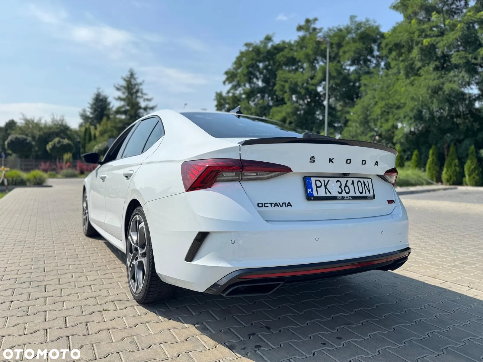 Skoda Octavia 2.0 TSI RS DSG - 3