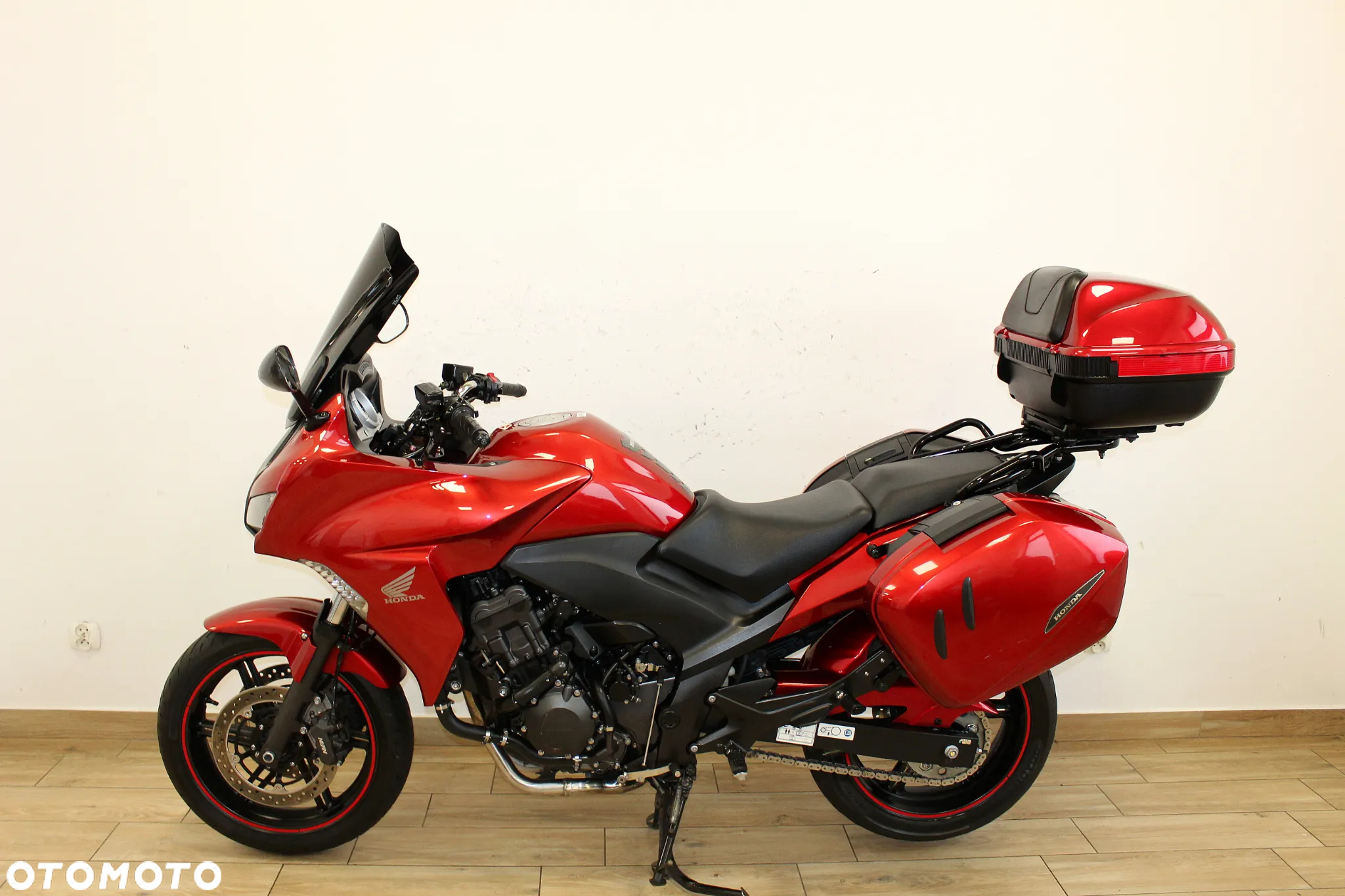 Honda CBF - 4