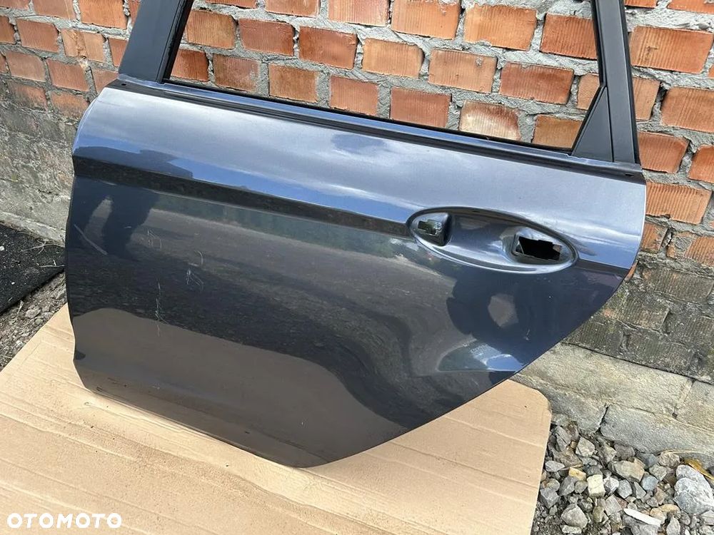 drzwi tył tylne lewe Ford Fiesta mk7 - 5