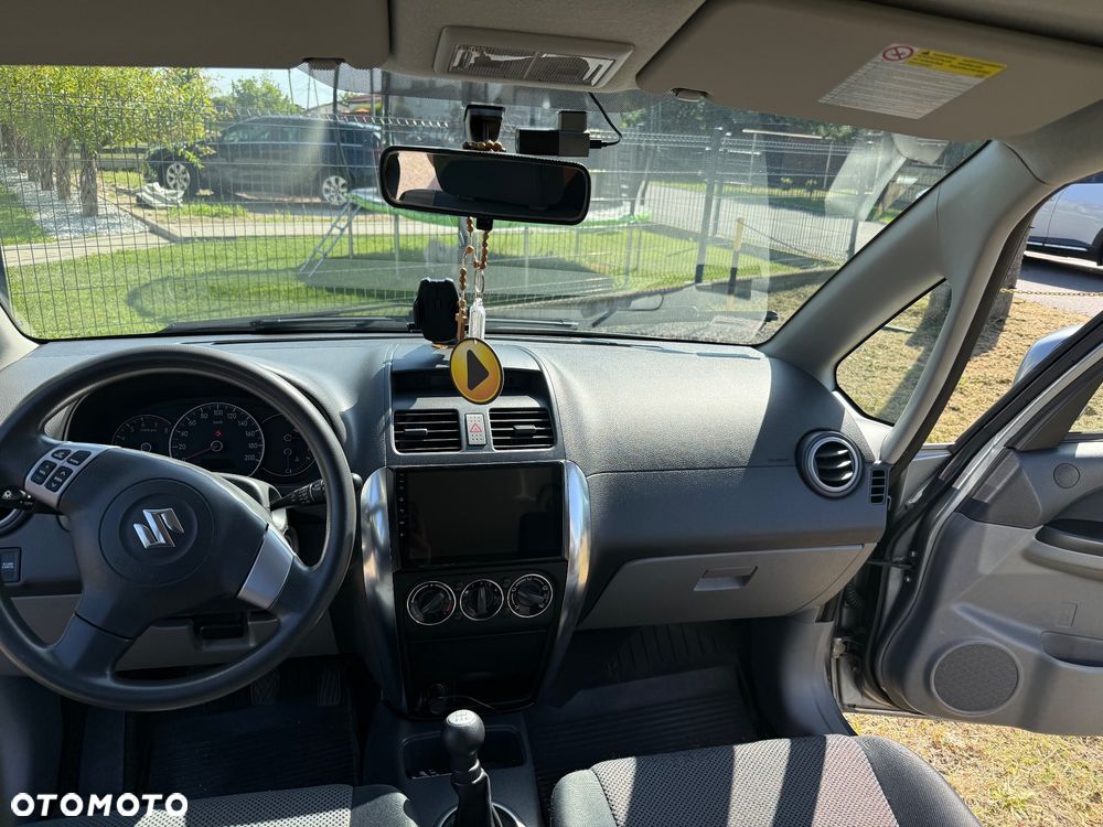 Suzuki SX4 1.6 VVT 4x4 Comfort - 5