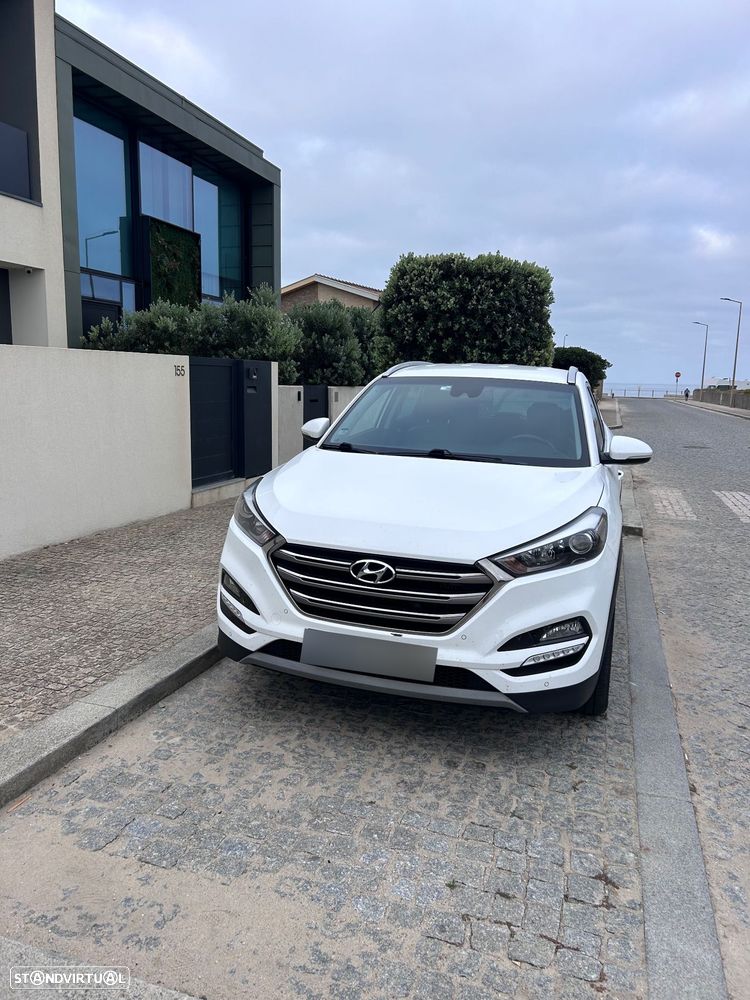 Hyundai Tucson 1.7 CRDi Premium DCT - 3