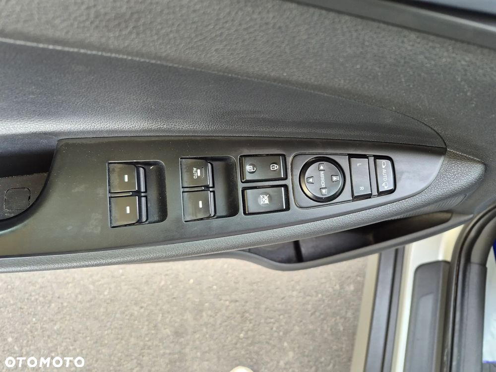 Hyundai Tucson - 16
