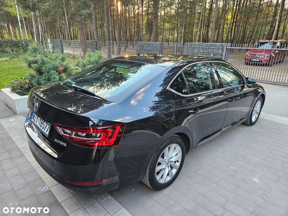 Skoda Superb 2.0 TDI Style - 18