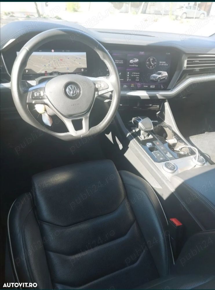Volkswagen Touareg - 6