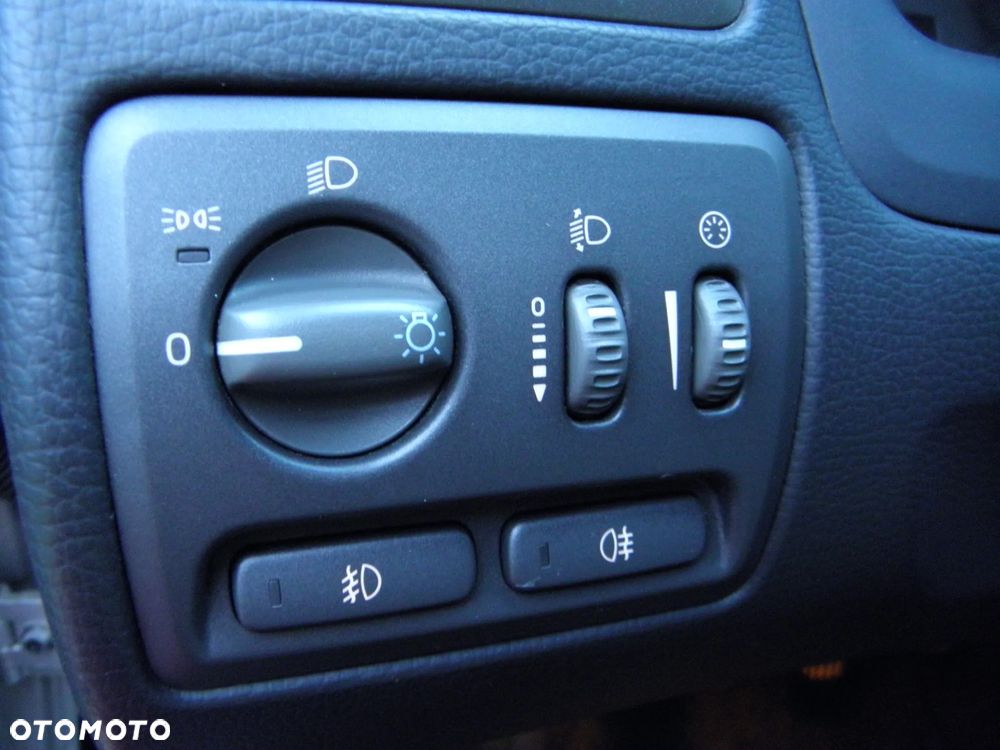 Volvo V70 - 33
