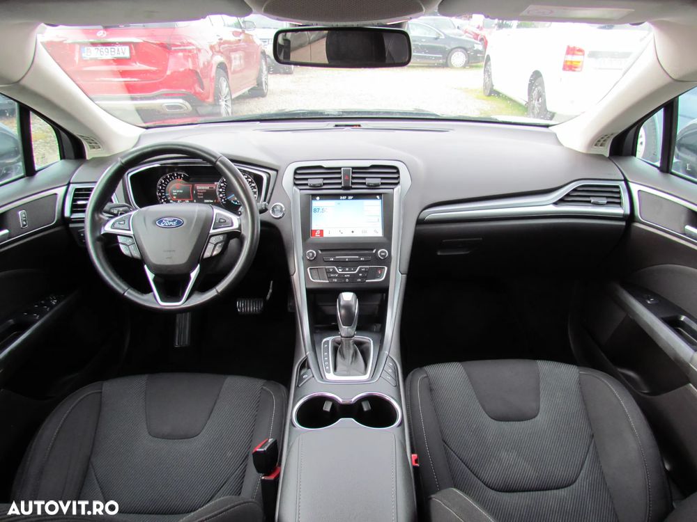 Ford Mondeo 2.0 TDCI PowerShift Titanium - 8
