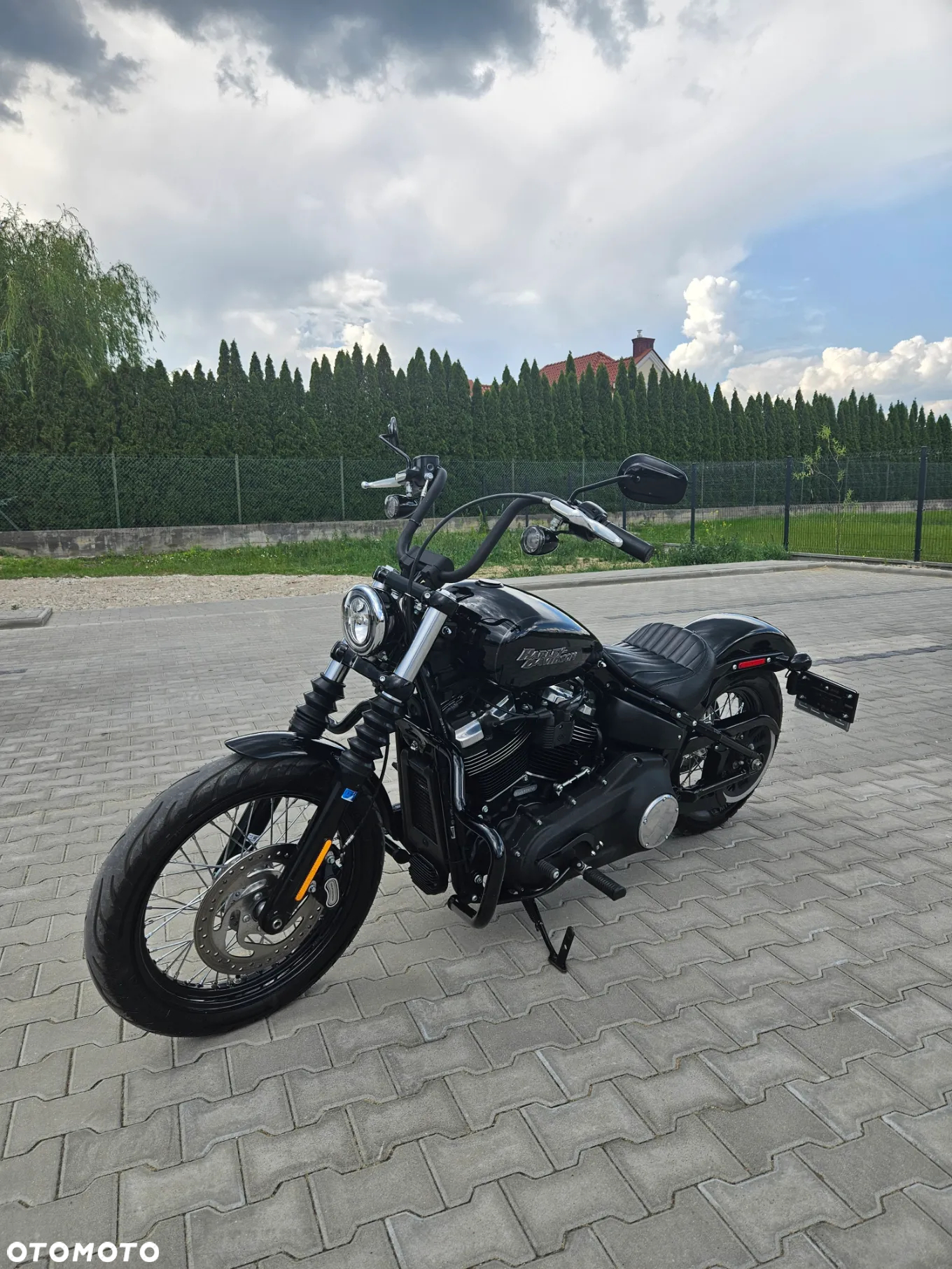Harley-Davidson Softail Street Bob - 5