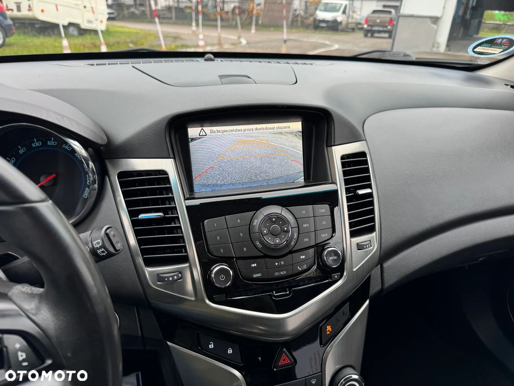 Chevrolet Cruze 1.4 T LTZ - 17