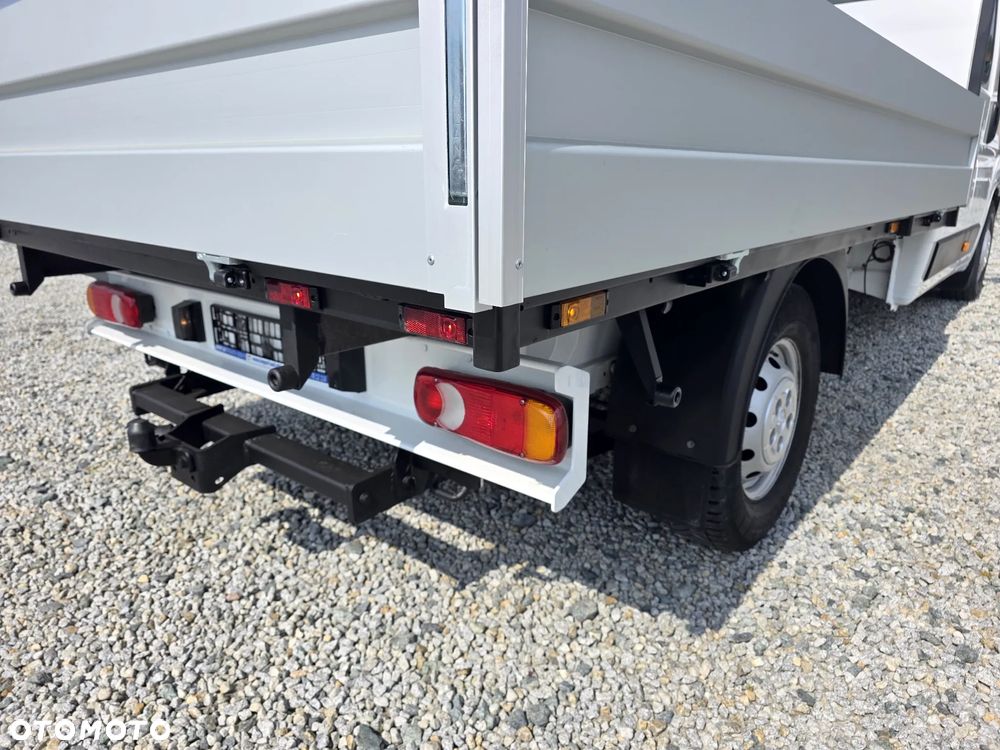 Peugeot BOXER 2,0 HDI 163 KONNA DOKA BRYGADÓWKA 7 OSOBOWA 3M SKRZYNIA KLIMA WEBASTO 138T/KM PRZEBIEGU GWARANCJA 16 CALOWE KOŁA - 10