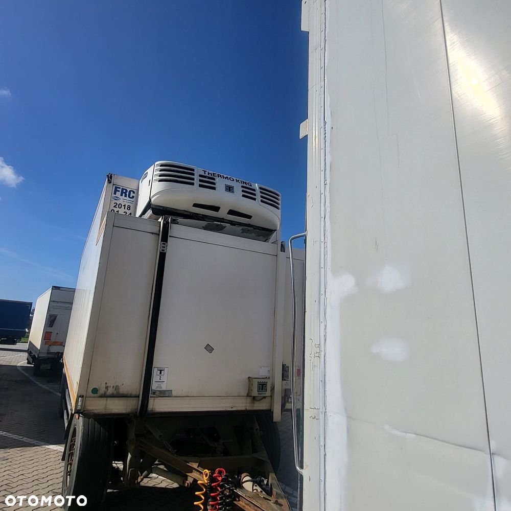 Renault Premium - 7