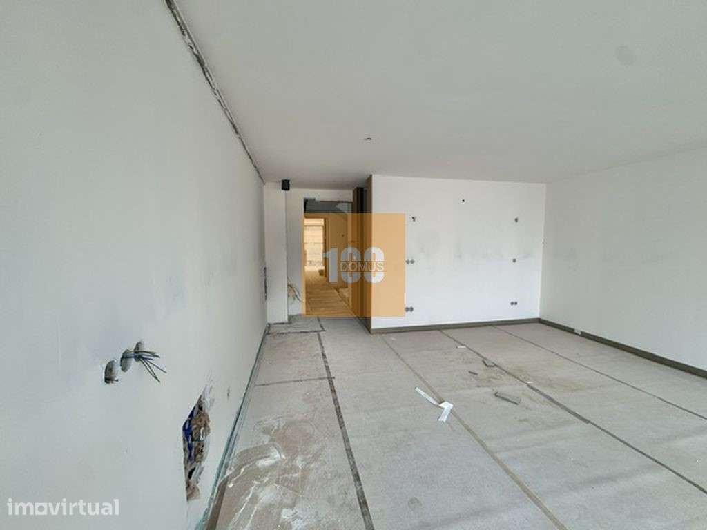T0 novo junto à praia em Matosinhos - Grande imagem: 5/18