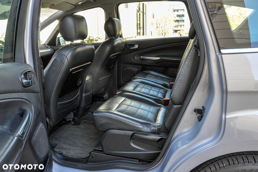 Ford S-Max 2.0 TDCi DPF Titanium - 8